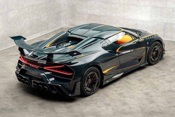 Жить и побеждать: Mansory представила два суперкара на базе Bugatti — Vincero и Vivere Жить и побеждать: Mansory представила два суперкара на базе Bugatti — Vincero и Vivere
