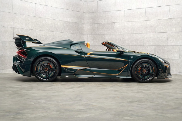 Жить и побеждать: Mansory представила два суперкара на базе Bugatti — Vincero и Vivere Жить и побеждать: Mansory представила два суперкара на базе Bugatti — Vincero и Vivere