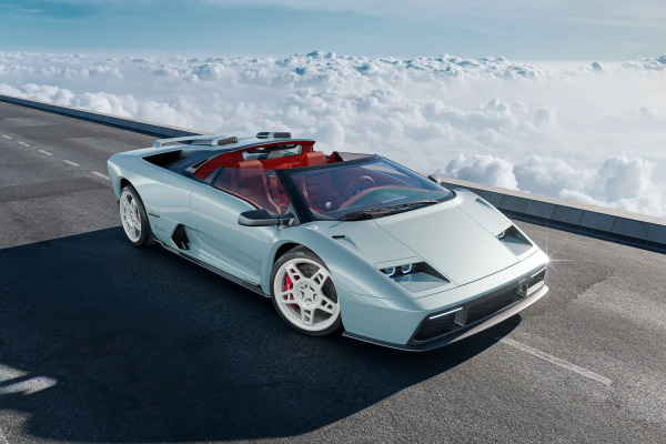 Eccentrica V12 Roadster: открытая версия рестомода на базе Lamborghini Diablo Eccentrica V12 Roadster: открытая версия рестомода на базе Lamborghini Diablo