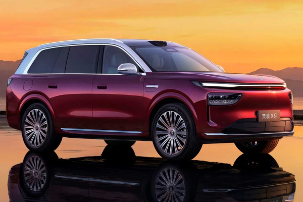 Epicland X9 2026: большой кроссовер от Dongfeng и Huawei Epicland X9 2026: большой кроссовер от Dongfeng и Huawei