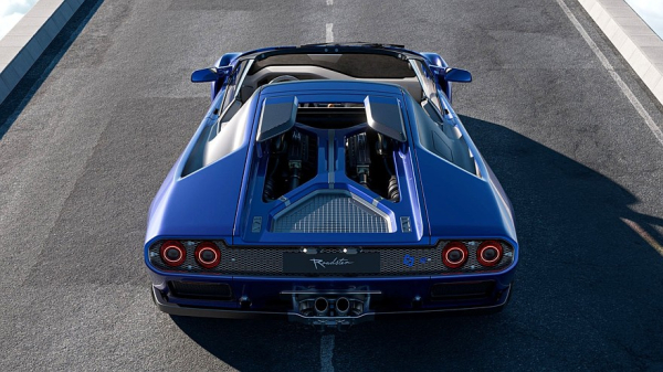 Eccentrica V12 Roadster: открытая версия рестомода на базе Lamborghini Diablo Eccentrica V12 Roadster: открытая версия рестомода на базе Lamborghini Diablo
