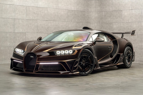 Жить и побеждать: Mansory представила два суперкара на базе Bugatti — Vincero и Vivere Жить и побеждать: Mansory представила два суперкара на базе Bugatti — Vincero и Vivere