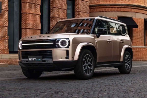 Кроссовер Jetour Traveler (T2) обновился и сменил имя