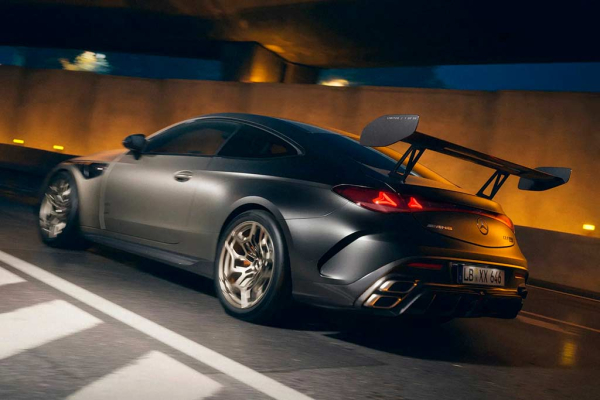 Mercedes-AMG CLE 646 Spezialanfertigung: лимитированная версия купе с двигателем V8
