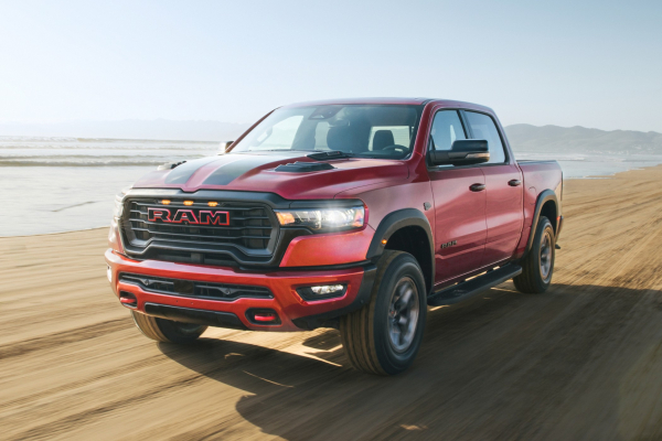 Ram 1500 Direct Connection by Roush: масл-трак начального уровня с атмосферным V8 Ram 1500 Direct Connection by Roush: масл-трак начального уровня с атмосферным V8