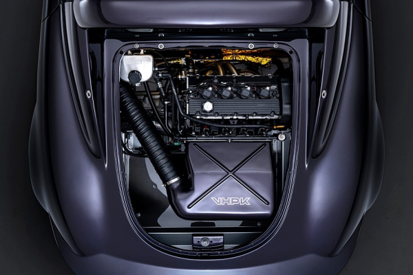 Рестомод Analogue VHPK на базе Lotus Elise S1: водитель по центру и масса менее 600 кг Рестомод Analogue VHPK на базе Lotus Elise S1: водитель по центру и масса менее 600 кг