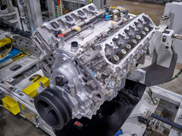 Раскрыты характеристики нового поколения моторов GM small-block V8 Раскрыты характеристики нового поколения моторов GM small-block V8