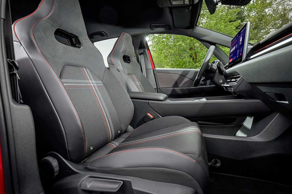 В гамме обновленного Volkswagen ID.3 появился &laquo;заряженный&raquo; GTI-вариант