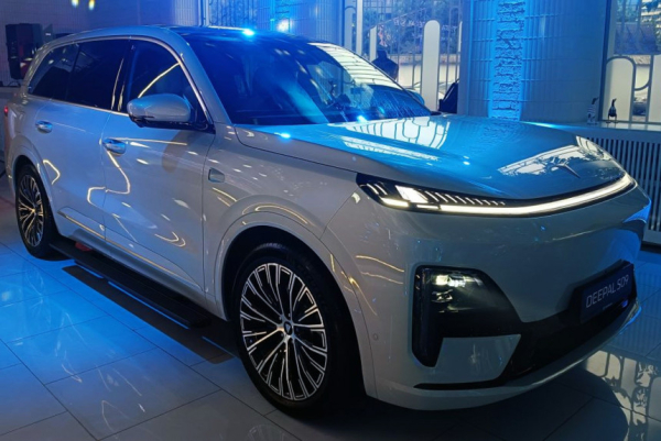 В Москве состоялась презентация кроссовера Deepal S09: раскрыты цены В Москве состоялась презентация кроссовера Deepal S09: раскрыты цены