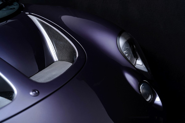 Рестомод Analogue VHPK на базе Lotus Elise S1: водитель по центру и масса менее 600 кг Рестомод Analogue VHPK на базе Lotus Elise S1: водитель по центру и масса менее 600 кг