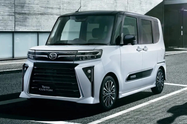 Toyota Roomy, Daihatsu Thor и Tanto: модернизация на троих