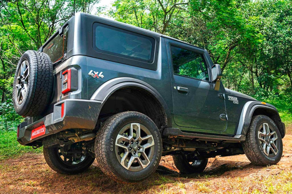 Mahindra Thar OG: обновленный трехдверный внедорожник в стиле Jeep Wrangler