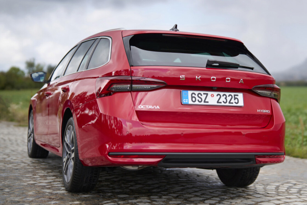 Skoda Octavia: теперь и последовательно-параллельный гибрид