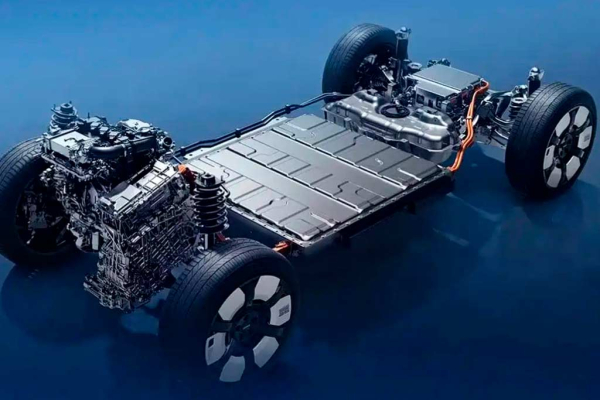 Компания Chery представила брутальный гибридный кроссовер iCar V25 Компания Chery представила брутальный гибридный кроссовер iCar V25