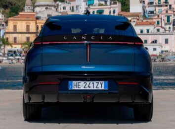 Lancia Gamma: итальянцы рассекретили новый купеобразный кроссовер